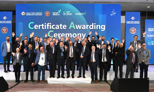 حيث يجتمع الخبراء وتدفق الأفكار: حوار عالمي لعلاج السمنة في إسطنبول